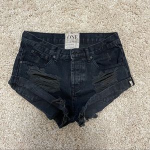 One Teaspoon - Bandits shorts size 24